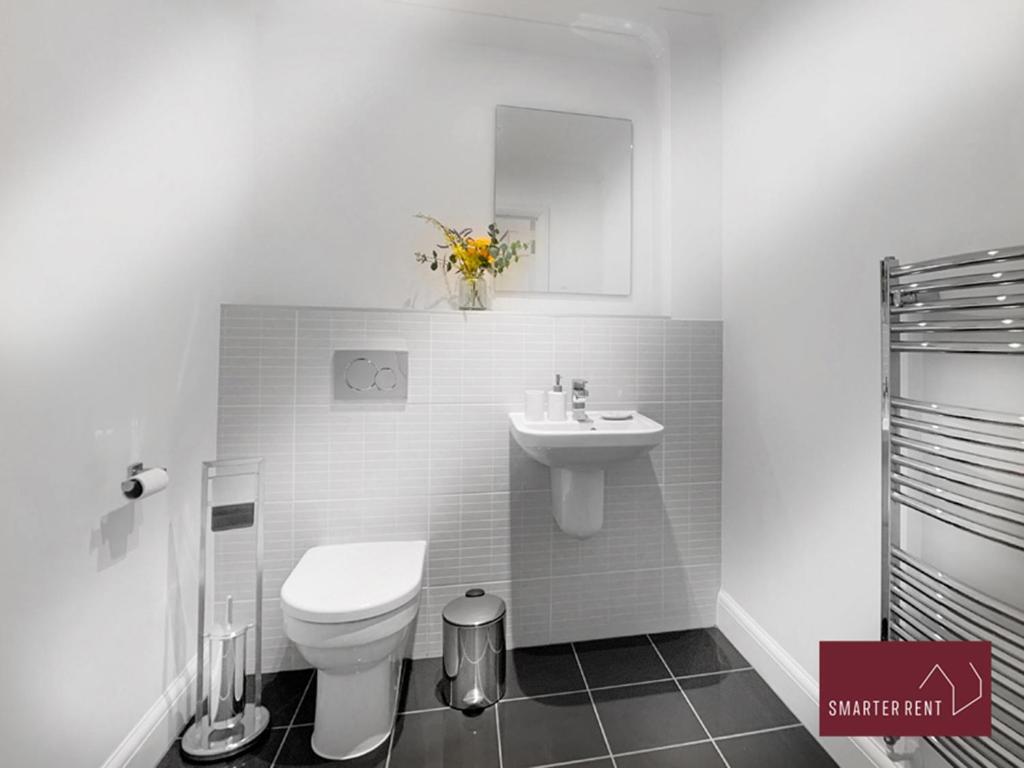 Maidenhead, Leander - 3 Bedroom - Parking & Garden Exterior photo